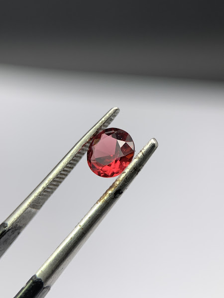 Bajaur Red Garnet – Pomegranate-Hued Crystal